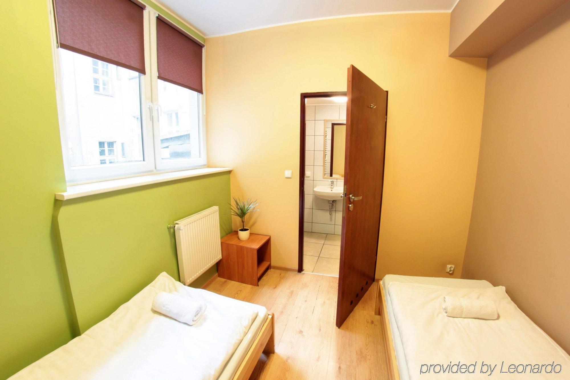 Frolic Goats Hostel Poznan Bilik gambar