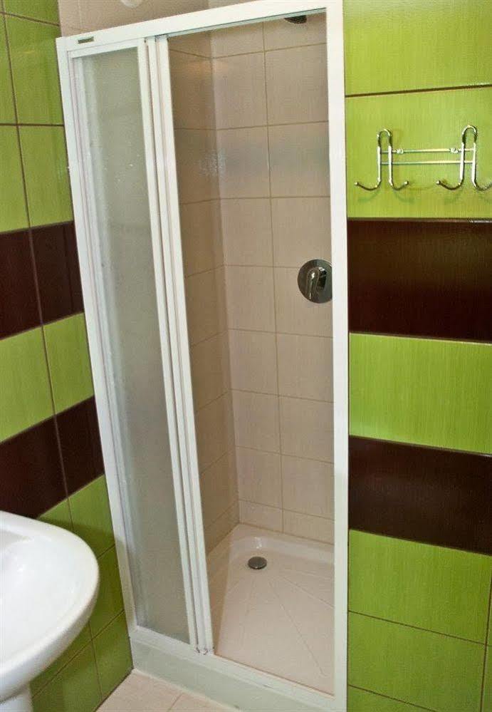 Frolic Goats Hostel Poznan Luaran gambar